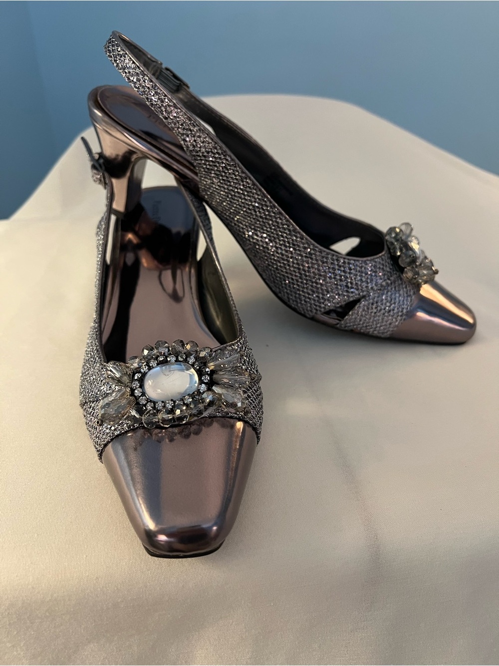 Elegant Silver Metallic Slingback Heels with Crystal Brooch
